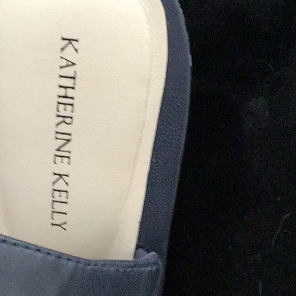 Shoes - Picture 2 of 4